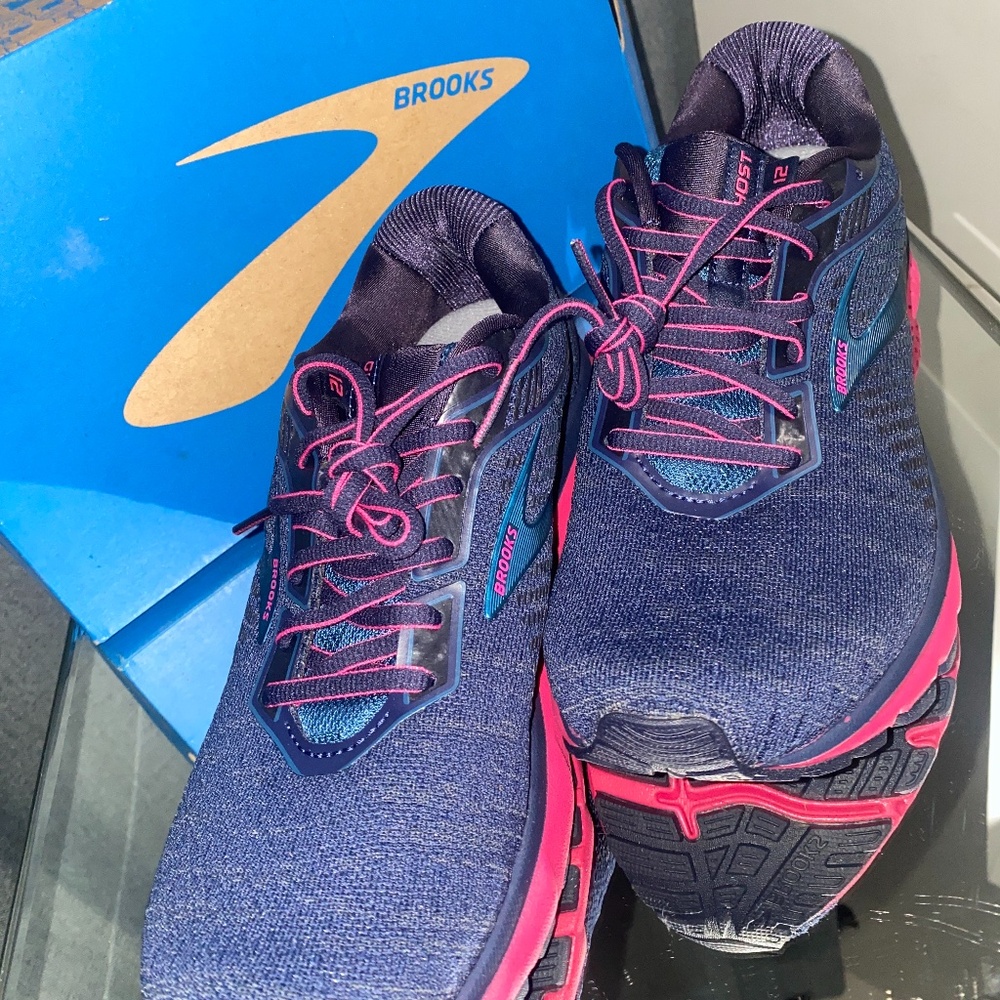 Navy and Pink Brooks Ghost 12 Women’s Sneakers